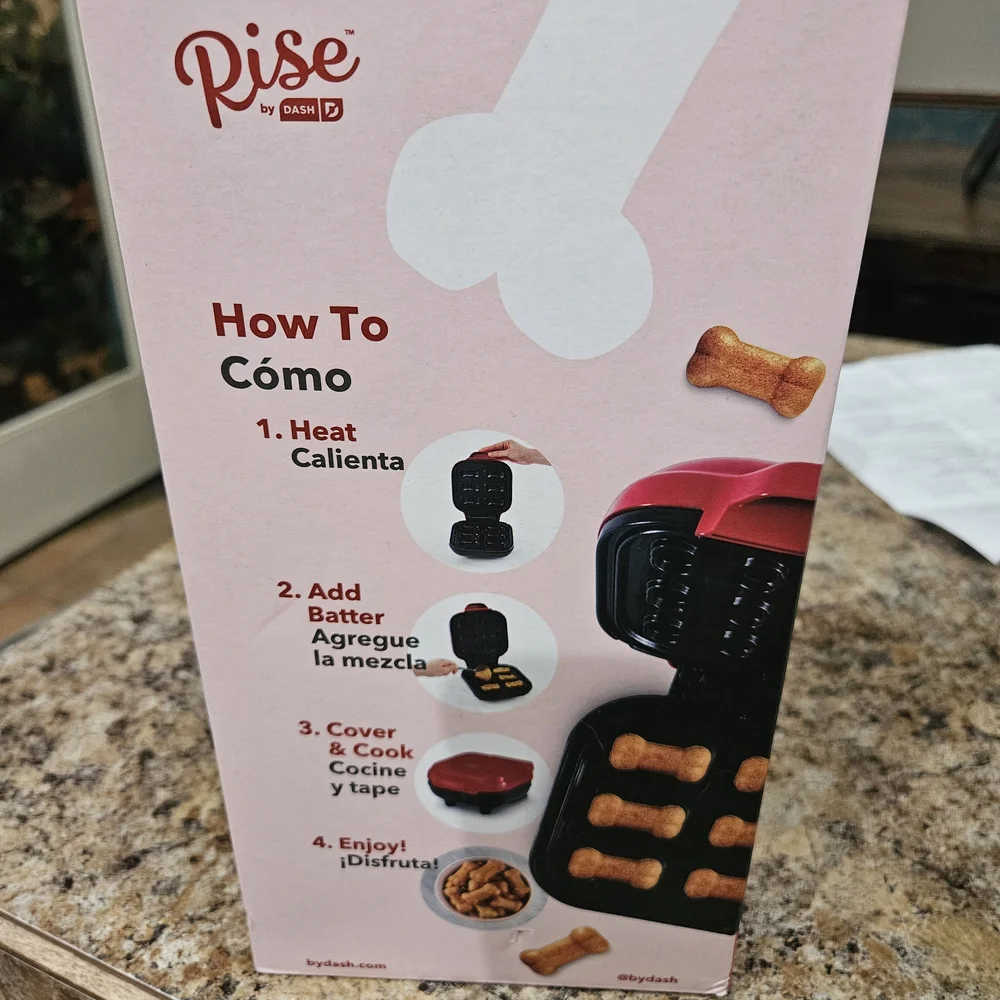 Dash Rise Pet Treat Maker with Nonstick Surface